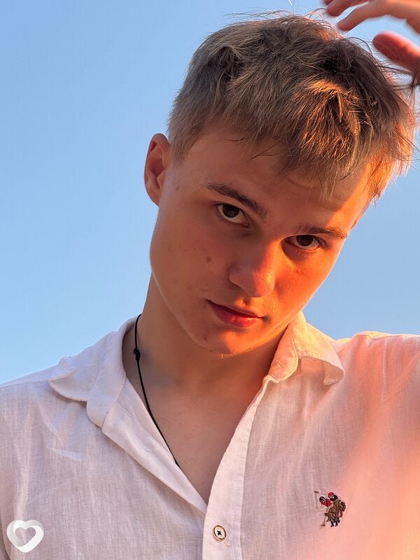 Иван, 20, Санкт-Петербурге — анкета №3130572