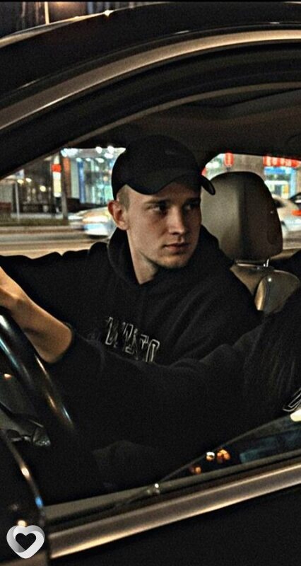 Виталий, 24, Новосибирске — анкета №3130675