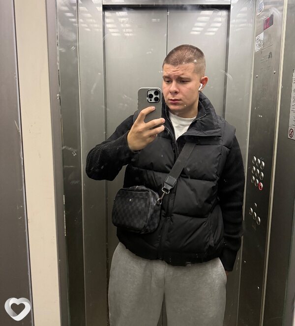Павел, 22, Воскресенске — анкета №3131213