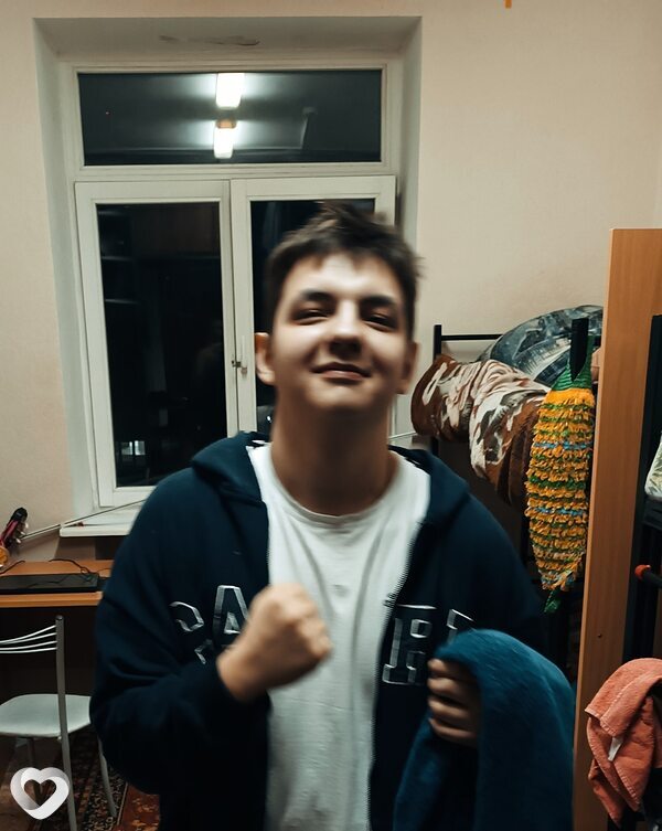 Захар, 21, Калининграде — анкета №3131779