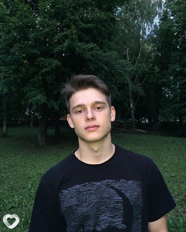 Максим, 27, Москве — анкета №3131825