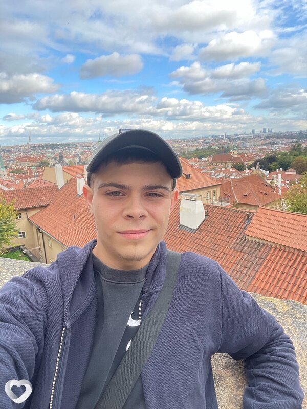 Никита, Прага