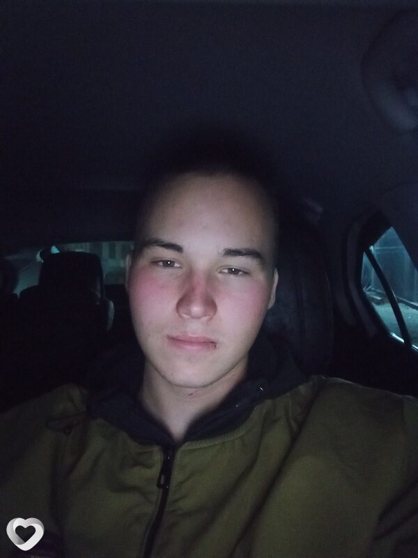Сергей, 26, Луганске — анкета №3133324