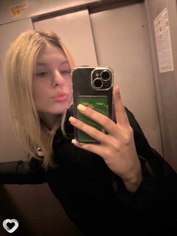 Екатерина, 18, Санкт-Петербурге — анкета №3133549