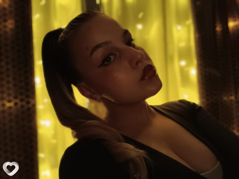 Кристина, 19, Старом Осколе — анкета №3133806