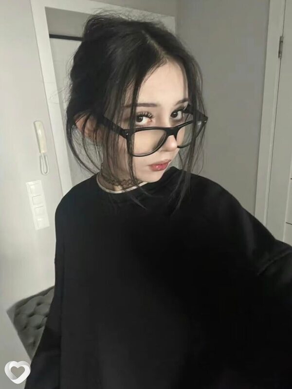Саша, 21, Санкт-Петербурге — анкета №3133928