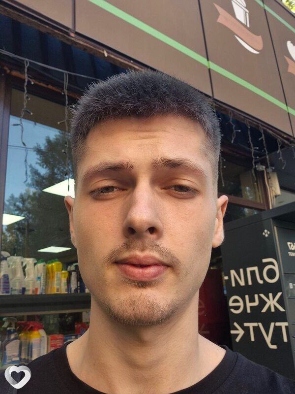 Дима, 22, Чернигове — анкета №3133933