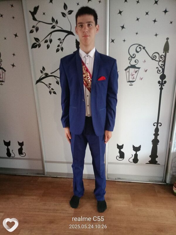 Даниил, 18, Кемерове — анкета №3134251