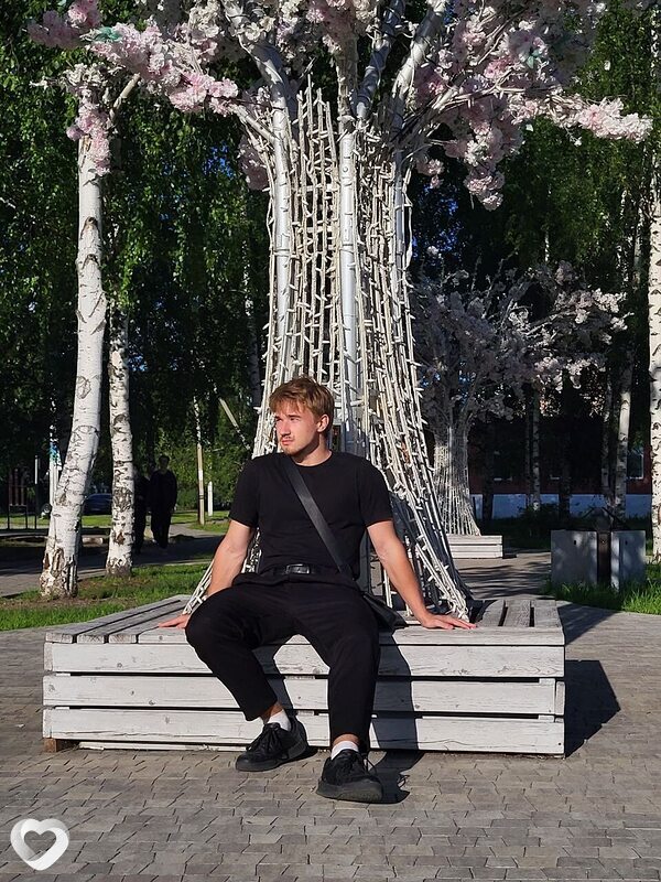 Сергей, 21, Омске — анкета №3133958