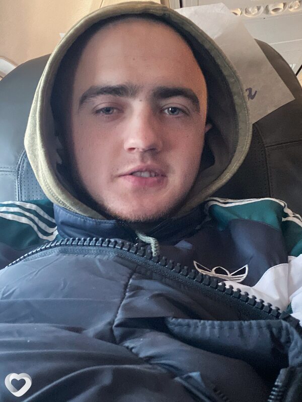 Андрей, 21, Выксе — анкета №3134021