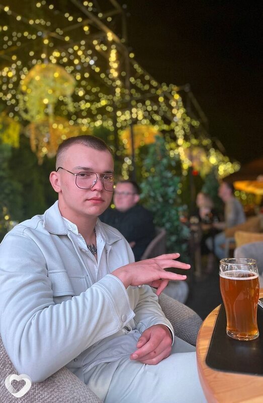 Денис, 22, Минске — анкета №3134003