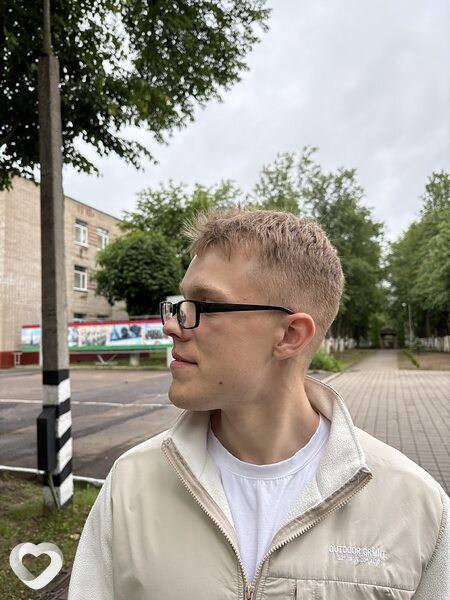 Илья, 21, Минске — анкета №3134898