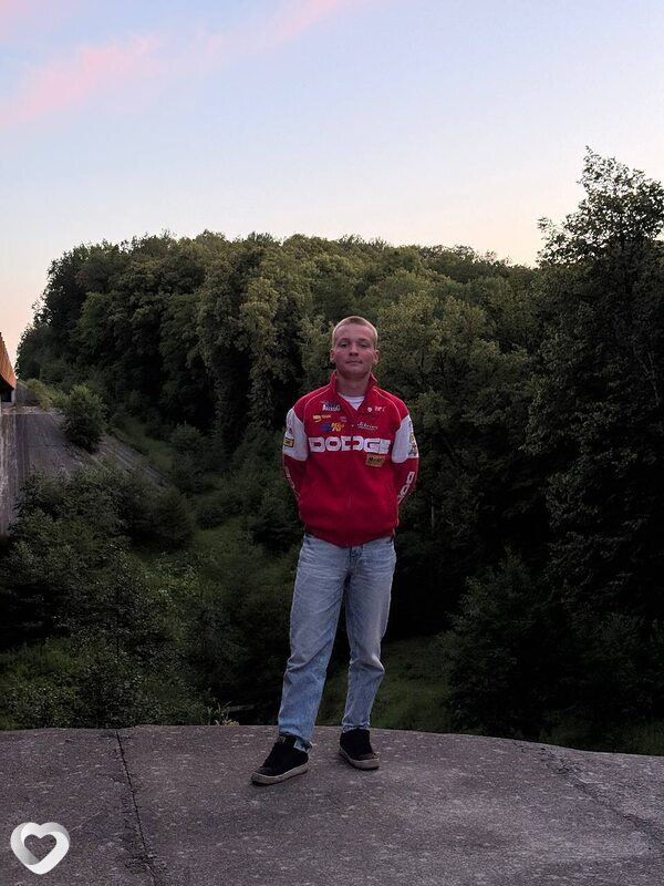 Роман, 21, Калининграде — анкета №3134923