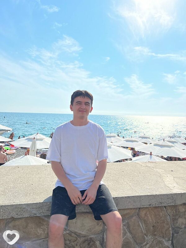Азиз, 22, Краснодаре — анкета №3135512