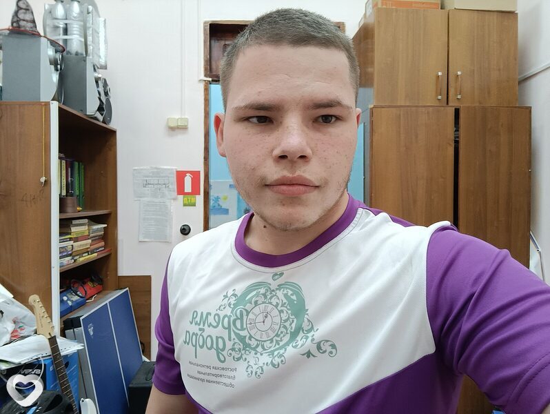 Лёша, 18, Новочеркасске — анкета №3135211