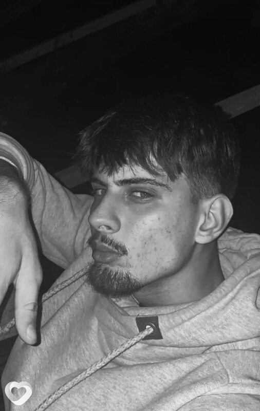 Артем, 23, Армавире — анкета №3135369