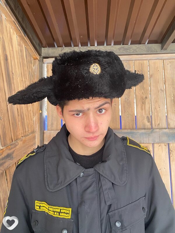 Кирилл, 19, Екатеринбурге — анкета №3135777