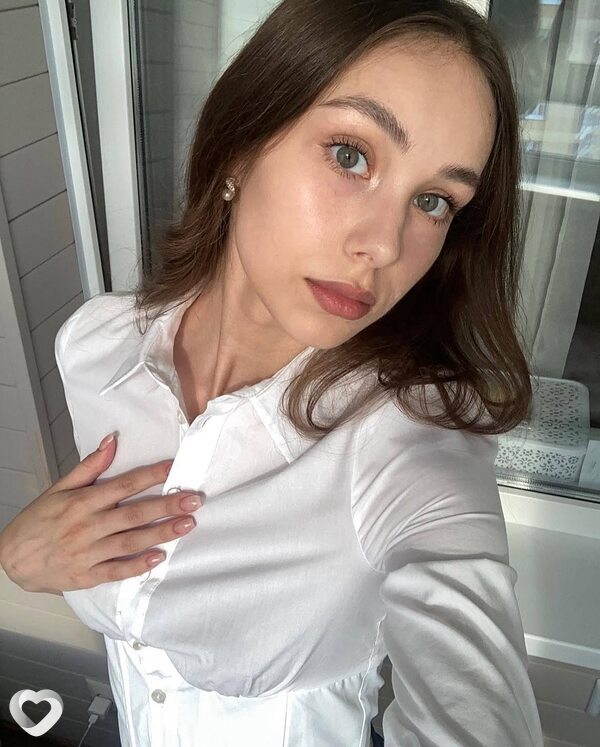 Елена, 22, Волжском — анкета №3135936