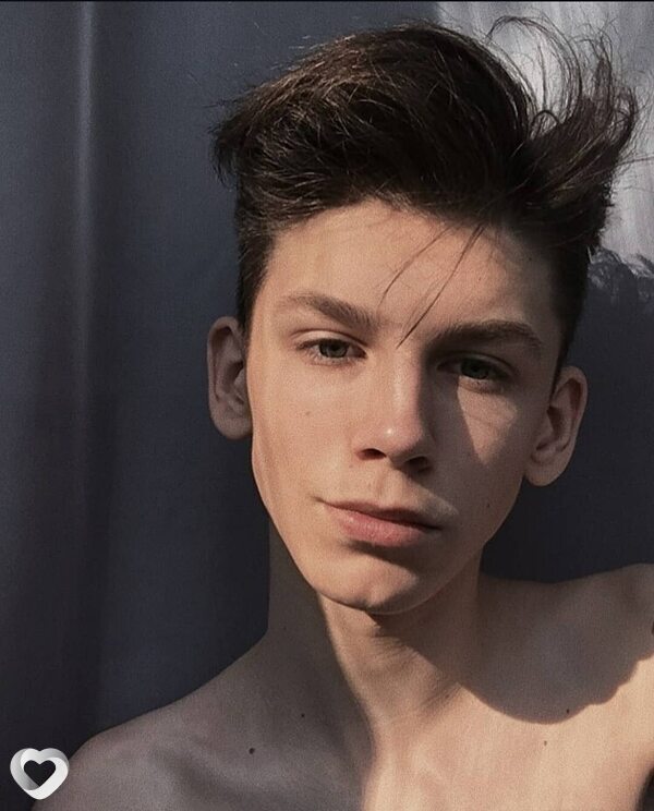 Али, 19, Бишкек — анкета №3136396