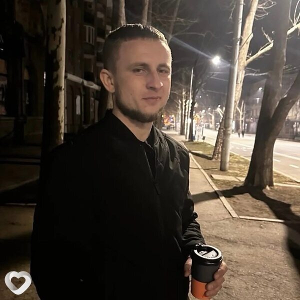 Denis, Зелена Гура