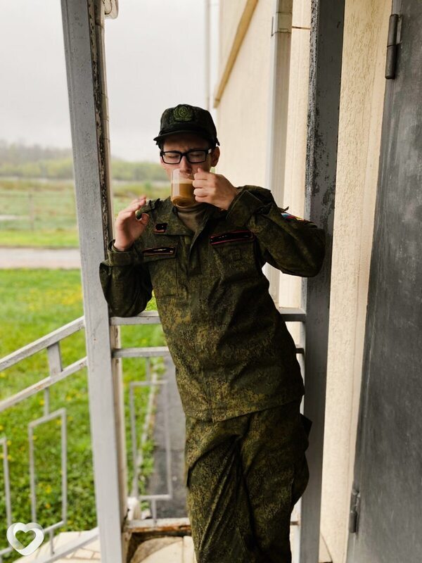 Максим, 22, Валуйках — анкета №3138650