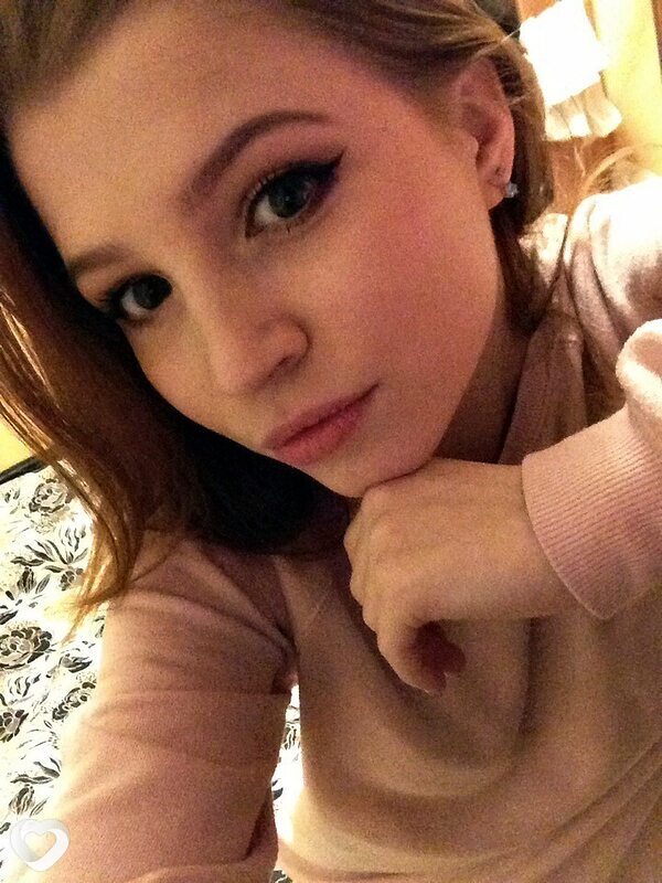 Лиза, 22, Пскове — анкета №3139904