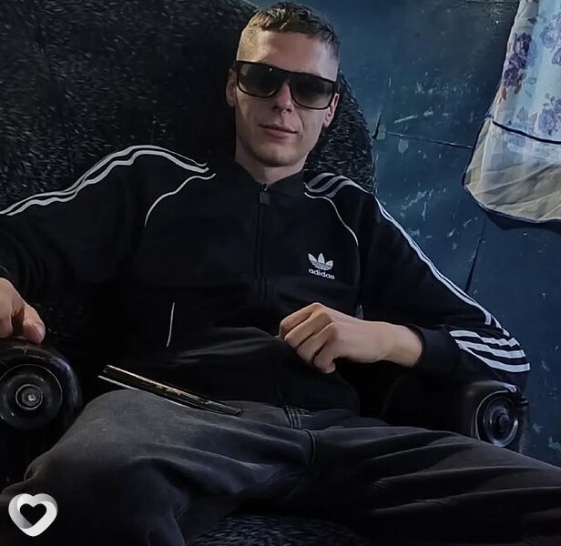 Артем, 39, Бобруйске — анкета №3140408