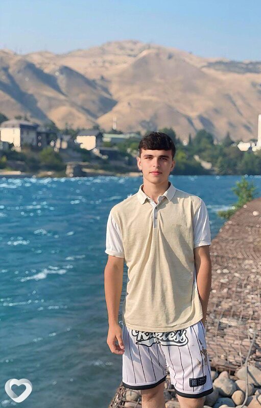 Тимур, 20, Сызрани — анкета №3140079
