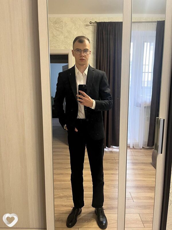 Александр, 24, Москве — анкета №3140587