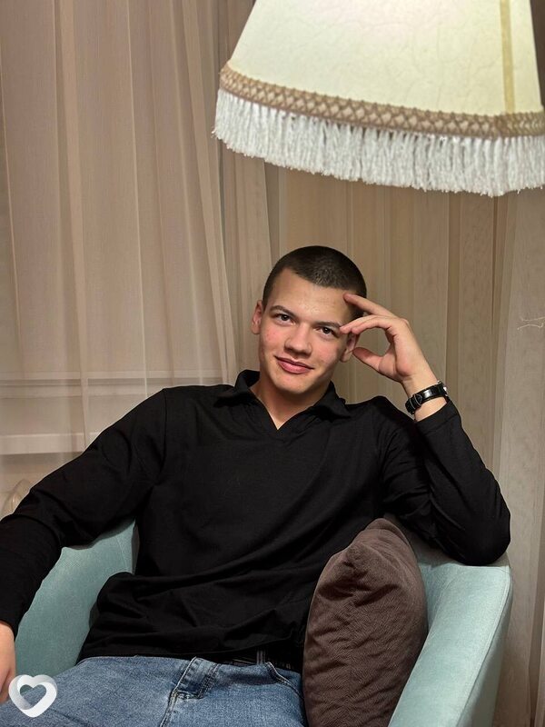 Сер, 20, Оренбурге — анкета №3140684