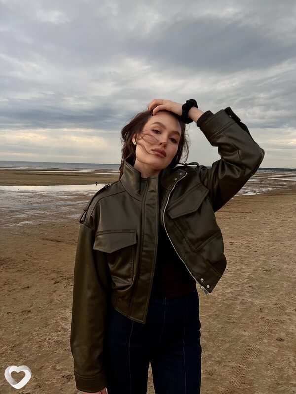 Полина, 25, Санкт-Петербурге — анкета №3140653