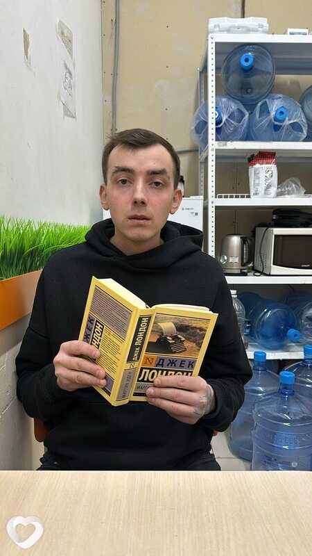 Илья, 27, Барнауле — анкета №3140492