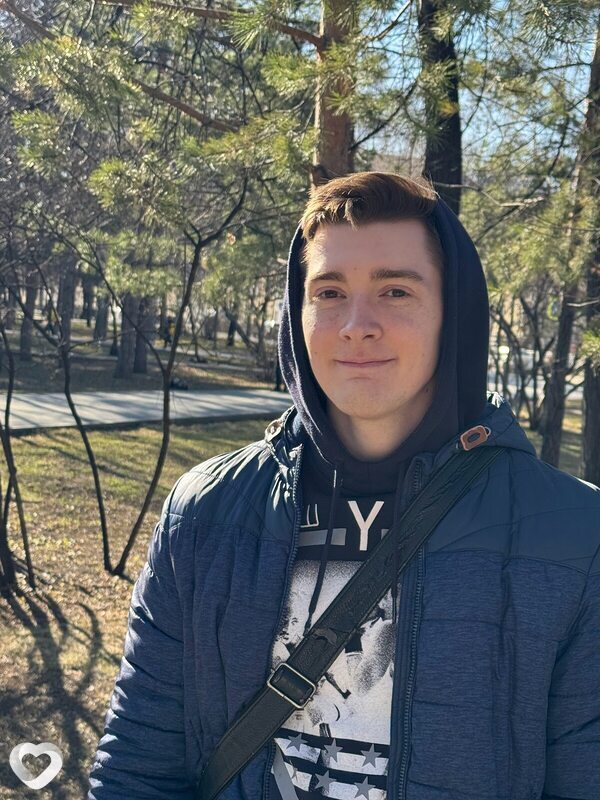 Вова, 20, Москве — анкета №3141273