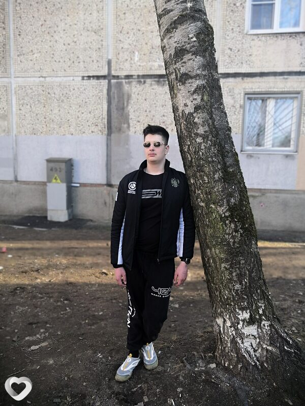 Иван, 19, Санкт-Петербурге — анкета №3142186