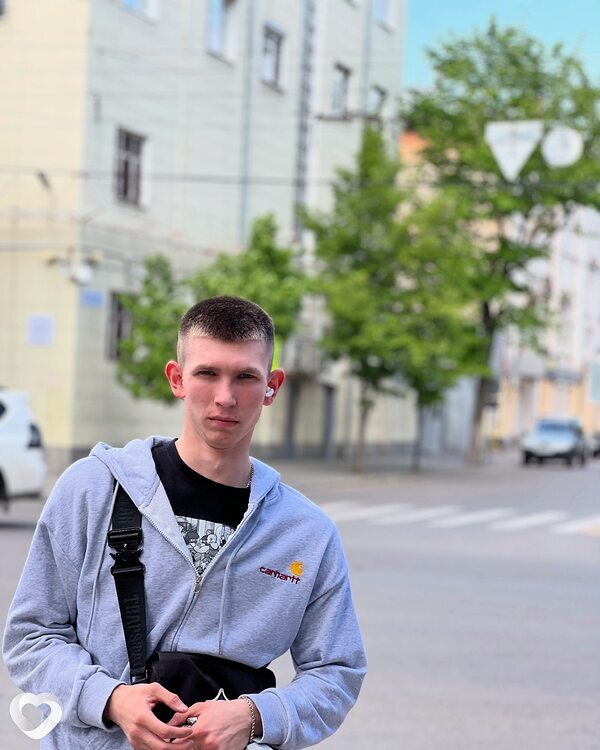 Никита, 21, Воронеже — анкета №3142327