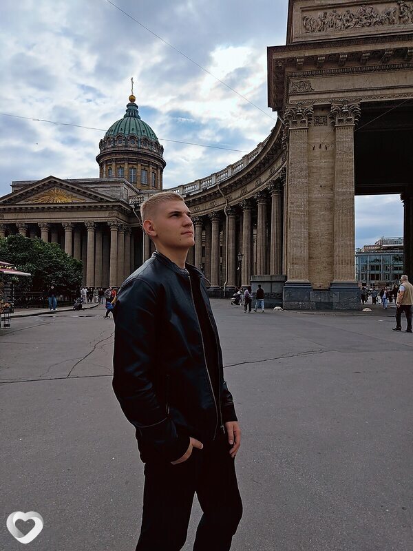 Александр, 22, Белгороде — анкета №3142696