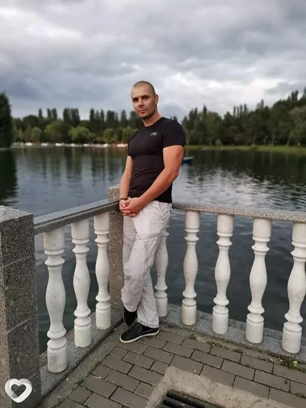 Олег, 40, Москве — анкета №3142420