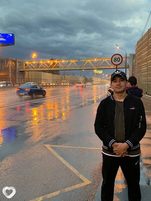 Бехруз, 24, Москве — анкета №3144271
