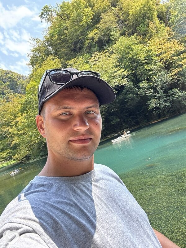 Александр, 32, Видном — анкета №3144585