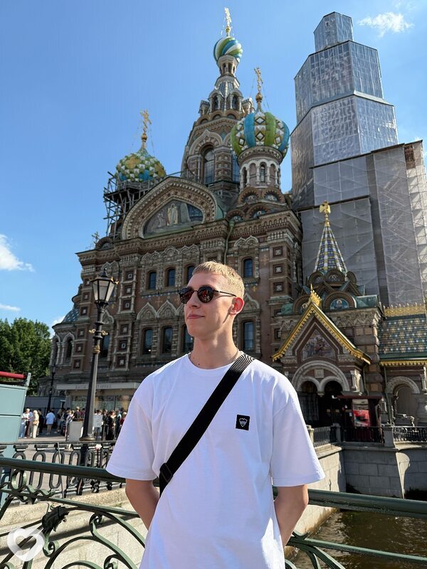 Владимир, 21, Череповце — анкета №3145104