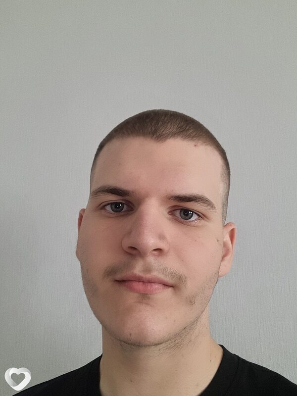 Владислав, 23, Азове — анкета №3145180