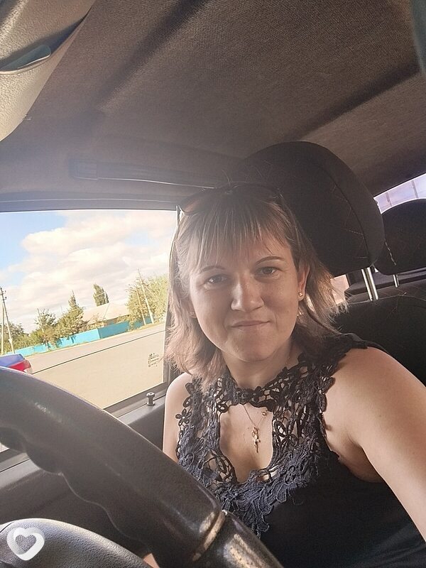 Аксинья, 31, Ростове-на-Дону — анкета №3145274