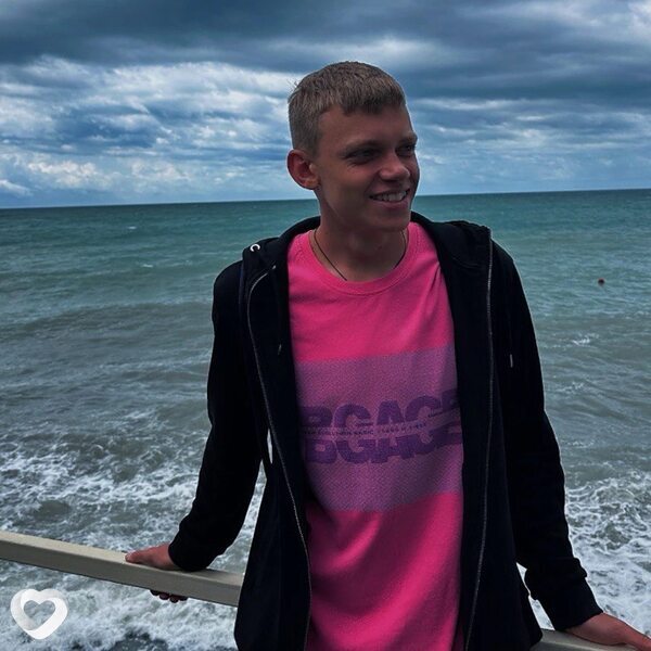 Вадим, 19, Пятигорске — анкета №3146791
