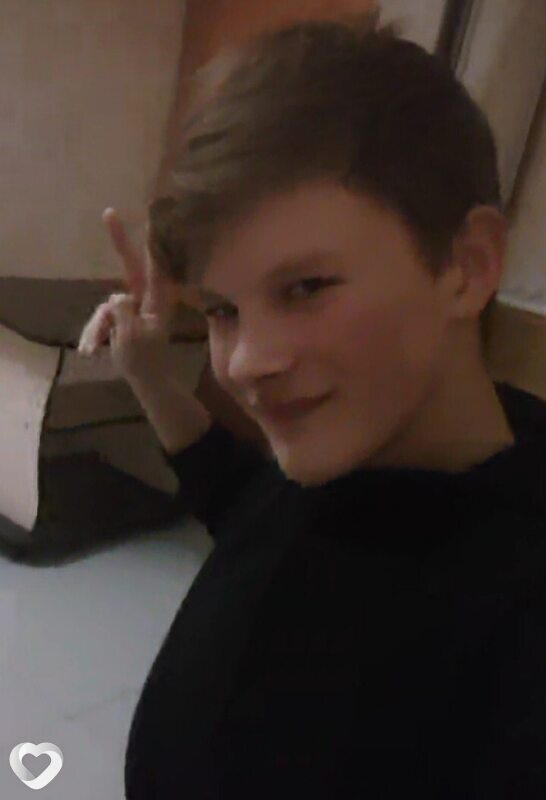 Артём, 19, Донецке — анкета №3147101