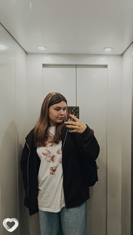 Анна, 19, Пскове — анкета №3147323