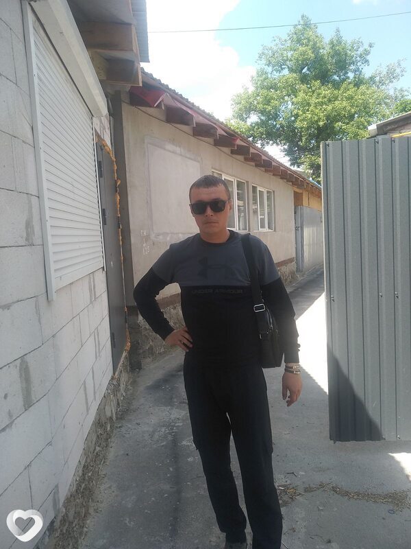 Вова, 38, Полтаве — анкета №3147804