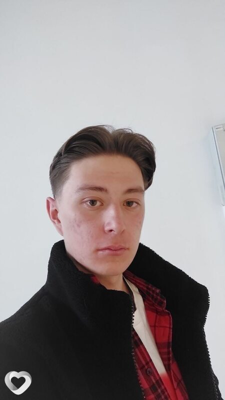 Дамир, 20, Южно-Сахалинске — анкета №3147919