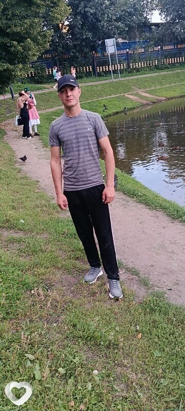 Артём, 24, Анапе — анкета №3148074