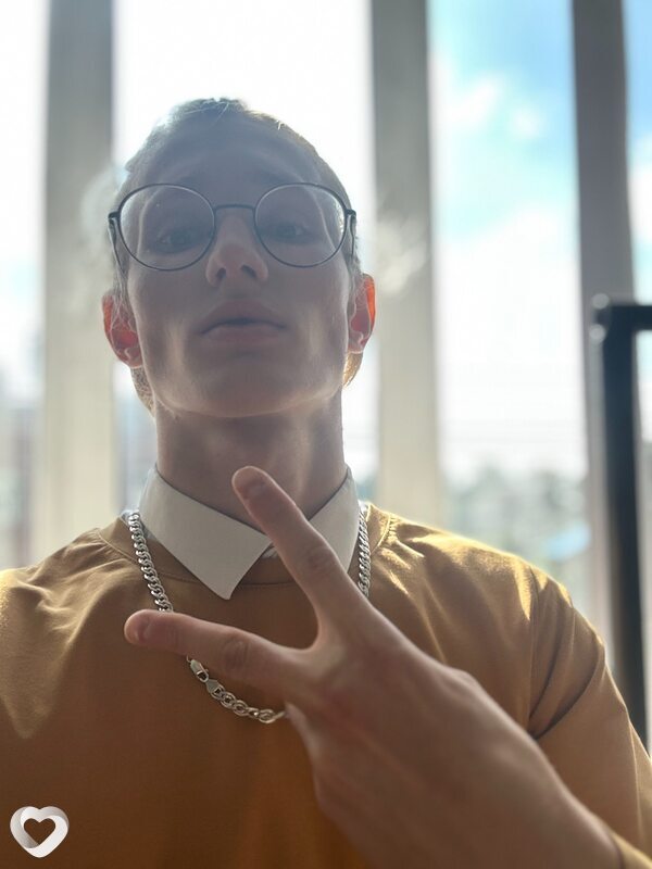 Александр, 18, Минусинске — анкета №3149009