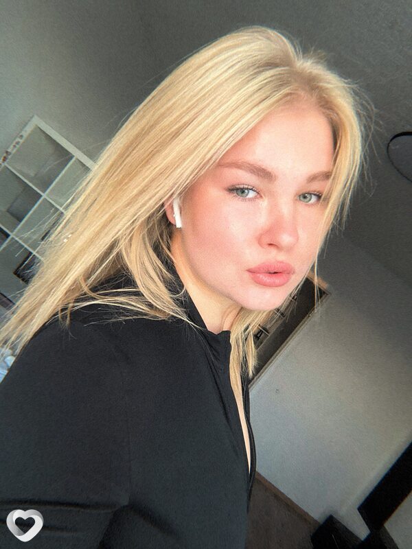 Полина, 23, Копейске — анкета №3148977
